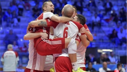 开云体育app-美国逆转波兰，拉什福德扛起全队