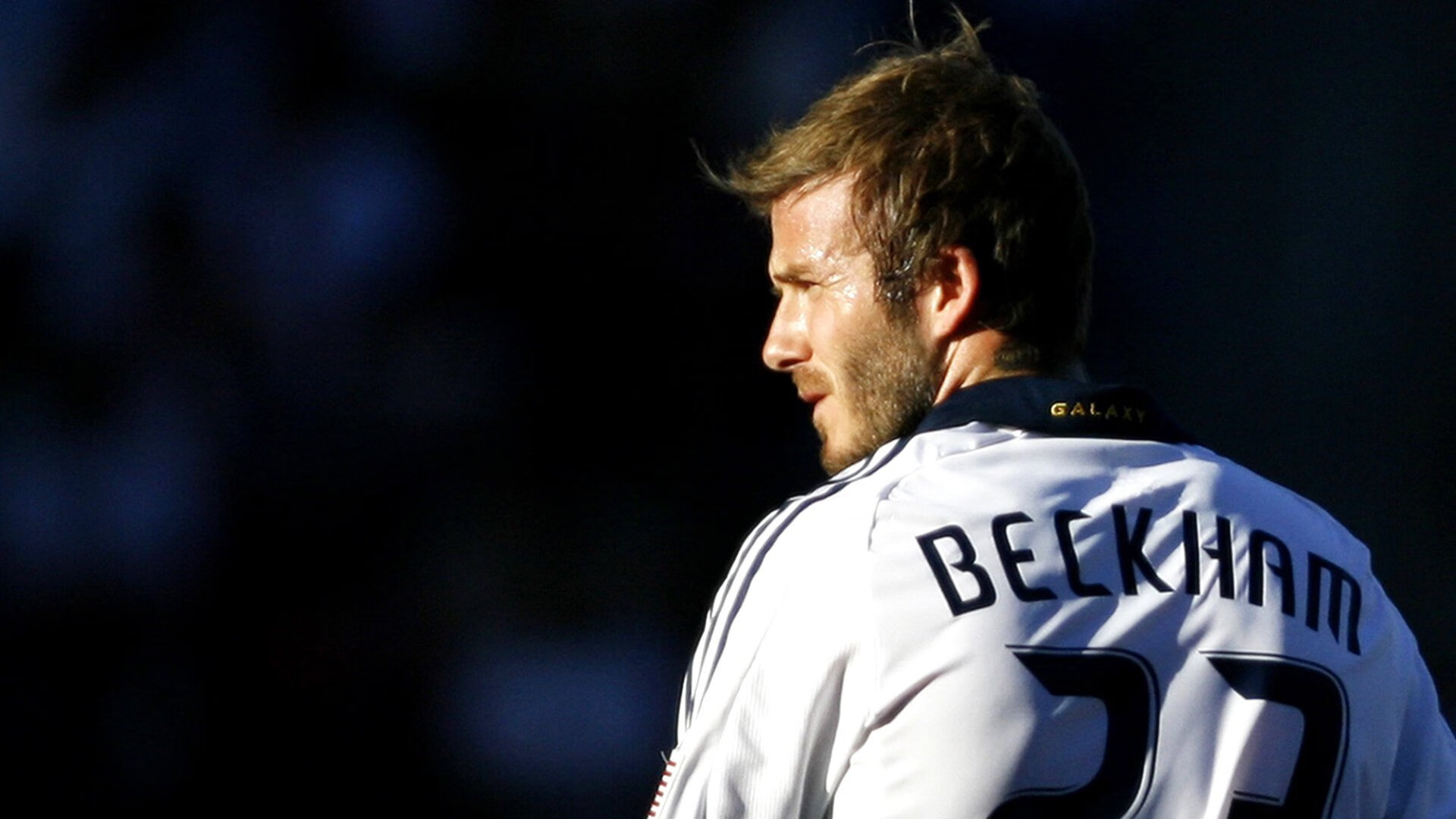 绿茵惊雷，美加墨世界杯焦点战，爱尔兰如何用冷门煮沸足球版图？