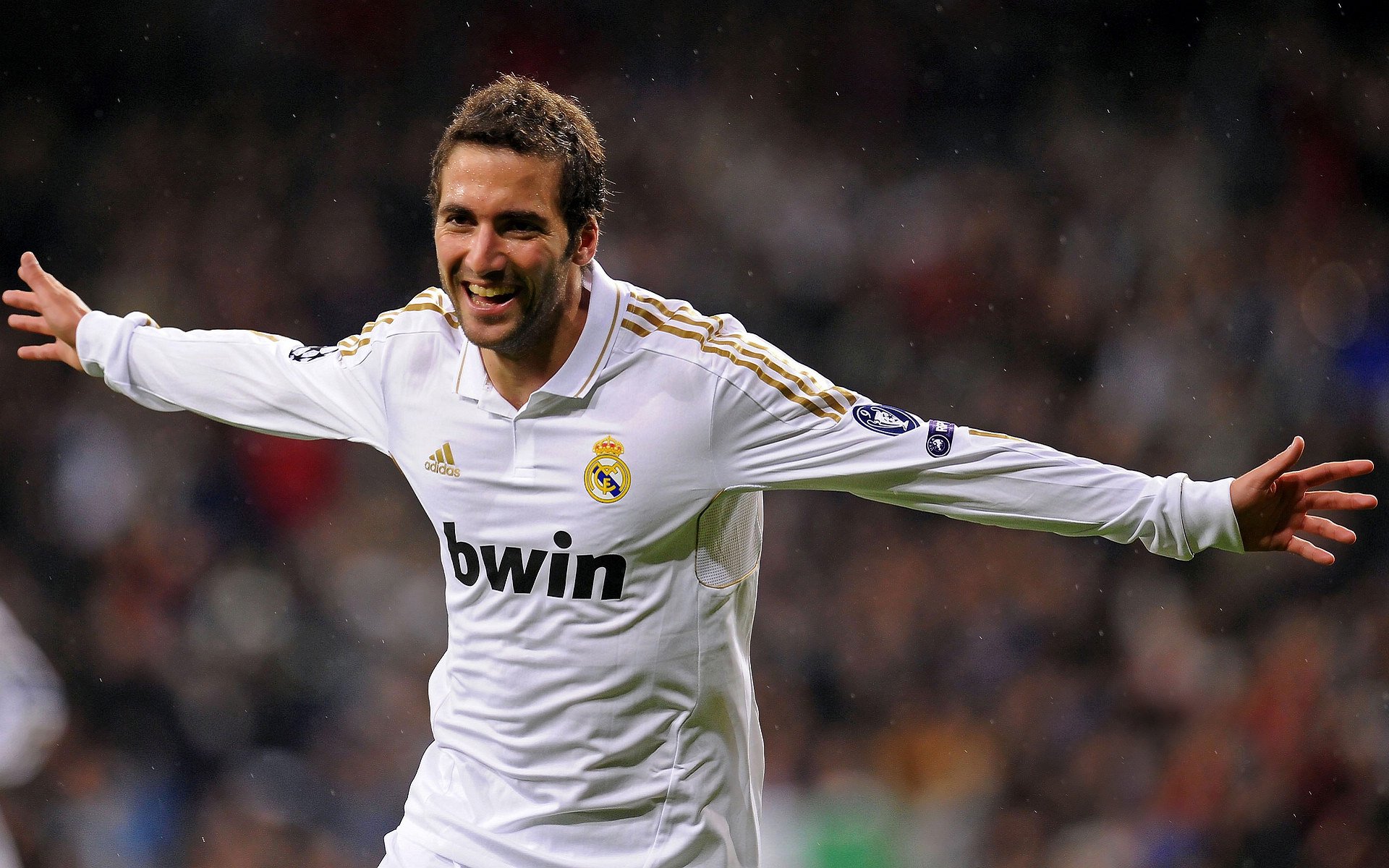 西决生死战之夜，班凯罗用完美表现击碎质疑，魔术未来可期